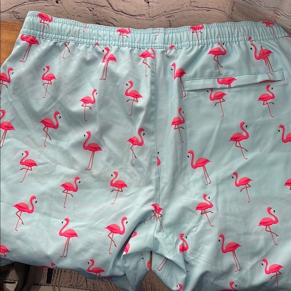 Flamingo Print Men's Swim Shorts - Picture 3 of 8